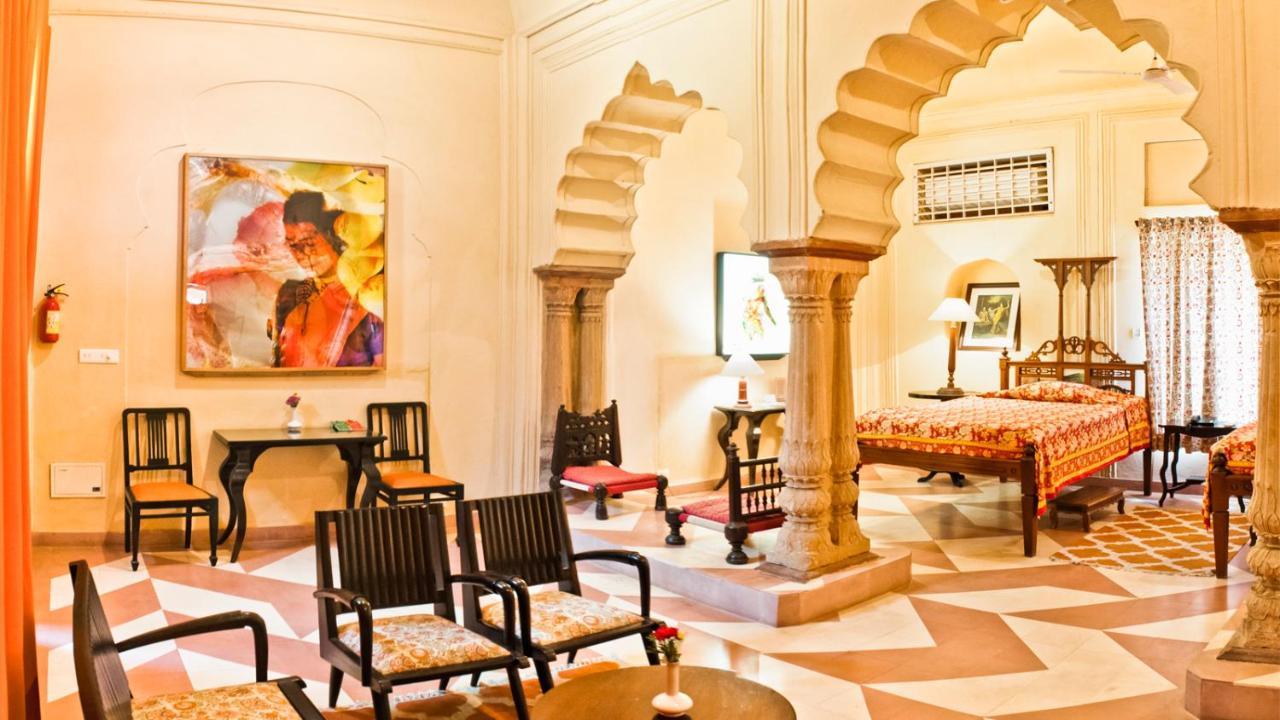 Neemrana'S - Tijara Fort Palace Экстерьер фото