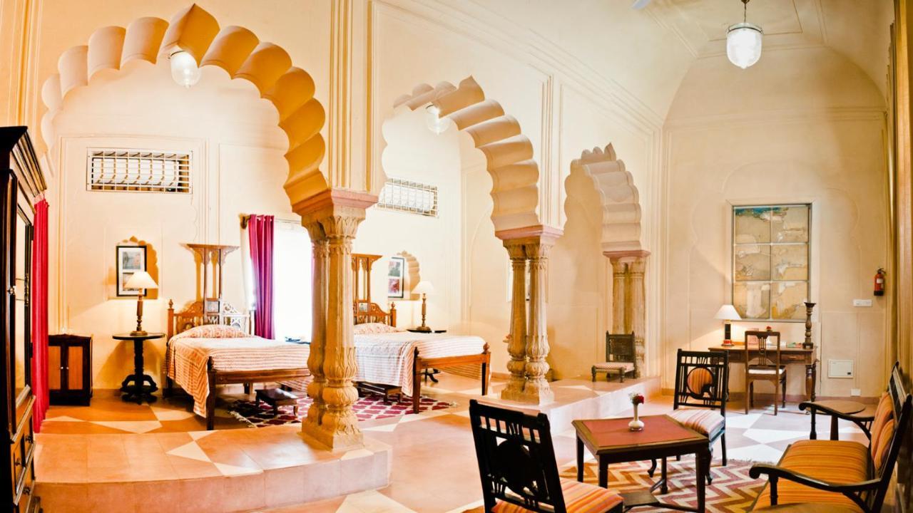 Neemrana'S - Tijara Fort Palace Экстерьер фото
