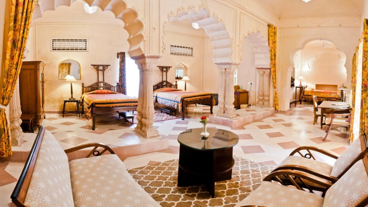 Neemrana'S - Tijara Fort Palace Экстерьер фото