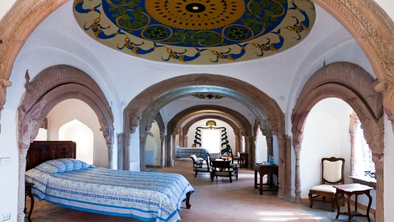 Neemrana'S - Tijara Fort Palace Экстерьер фото